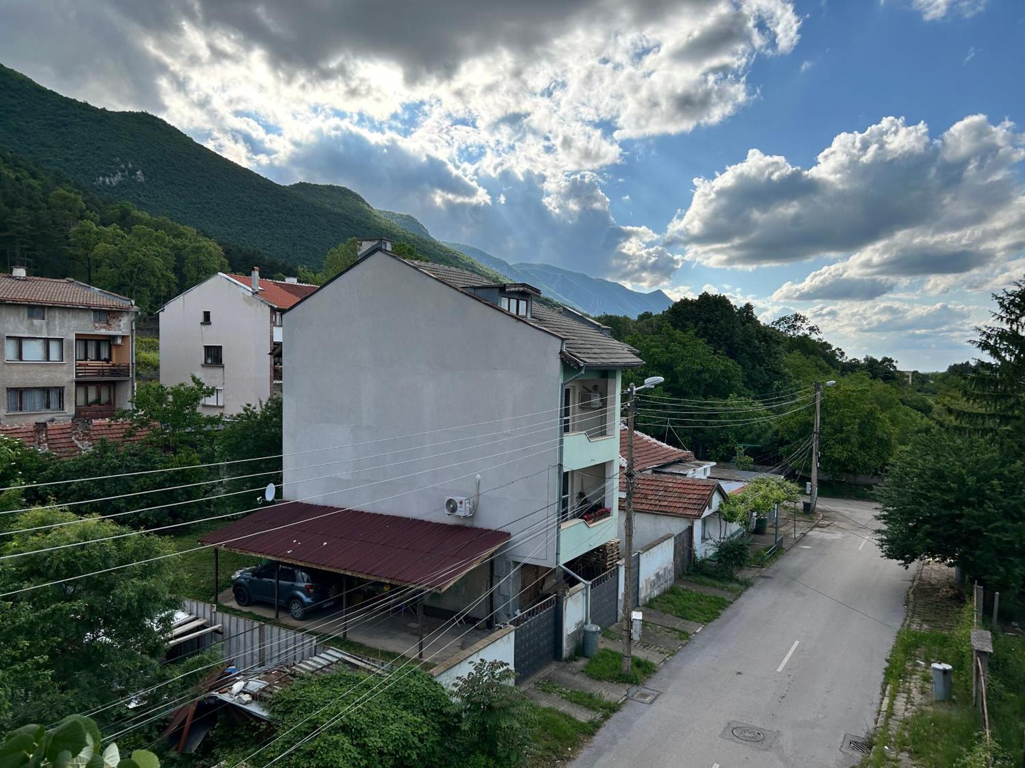 Apart House Ana Апартамент За Гости Ана Vratsa Экстерьер фото